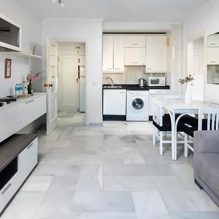 Appartement Primera Linea Del Mar - Acceso Directo Playa Carihuela *