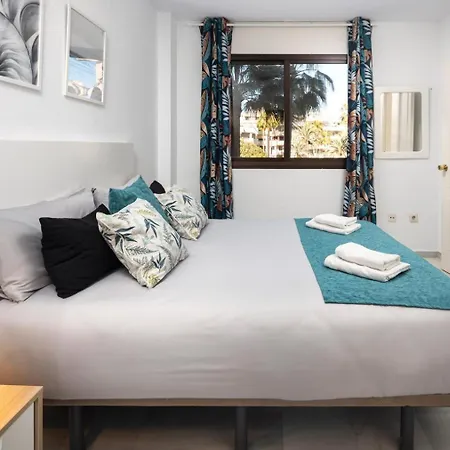 Primera Linea Del Mar - Acceso Directo Playa Carihuela Appartement